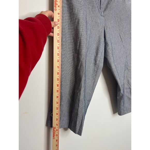 Dress Barn Size 4P Striped Capris - Picture 4 of 6
